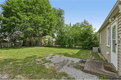 791 Eugene Street, Akron, OH 44306 - Photo 28