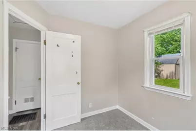 791 Eugene Street, Akron, OH 44306 - Photo 18