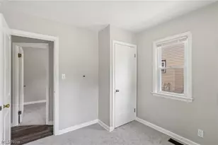 791 Eugene St, Akron, OH 44306 - Photo 14