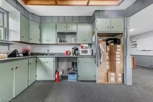 13390 Ravenna Ave NE, Hartville, OH 44632 - Photo 8