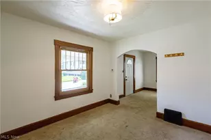 1209 Roslyn Ave SW, Canton, OH 44710 - Photo 18