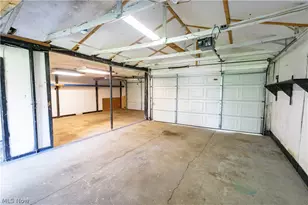 1209 Roslyn Ave SW, Canton, OH 44710 - Photo 36
