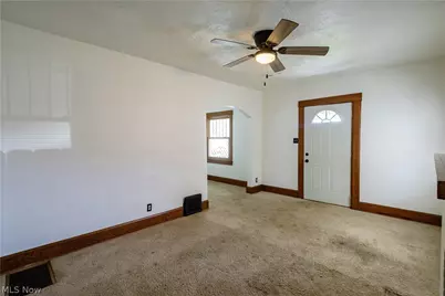 1209 Roslyn Avenue SW, Canton, OH 44710 - Photo 16