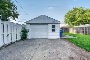 1020 Dawnwood Dr, Parma, OH 44134 - Photo 12