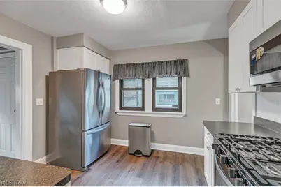 4458 W 48th Street, Loveland, OH 44144 - Photo 10