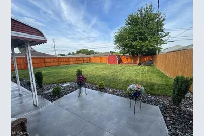 7287 Maplewood Road, Parma, OH 44130 - Photo 32
