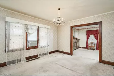 939 Lovers Lane, Akron, OH 44306 - Photo 6