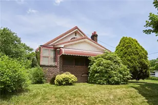 939 Lovers Ln, Akron, OH 44306 - Photo 20