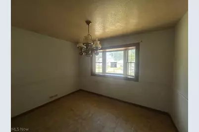 10761 Meadowbrook Drive, Parma Heights, OH 44130 - Photo 14