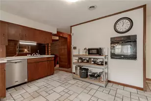 10051 Chardon Rd, Chardon, OH 44024 - Photo 22
