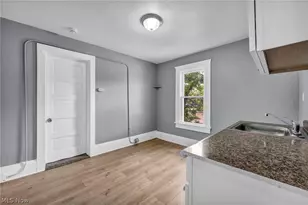 1641 E 70th St, Loveland, OH 44103 - Photo 16