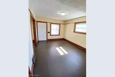 2222 Birch Street, Youngstown, OH 44507 - Photo 2