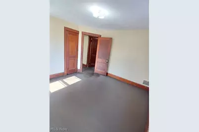 2222 Birch Street, Youngstown, OH 44507 - Photo 14
