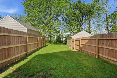 521 High Street, Fairport Harbor, OH 44077 - Photo 32