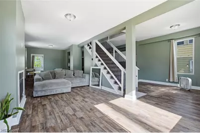 521 High Street, Fairport Harbor, OH 44077 - Photo 6
