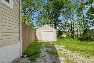 521 High St, Fairport Harbor, OH 44077 - Photo 28
