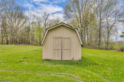 8195 N Palmyra Road, Canfield, OH 44406 - Photo 30