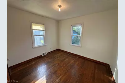 815 Detroit Avenue, Youngstown, OH 44502 - Photo 10