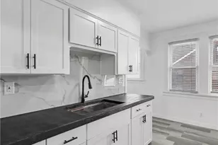 4084 W 50th St, Loveland, OH 44144 - Photo 8