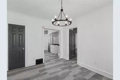 4084 W 50th Street, Loveland, OH 44144 - Photo 6