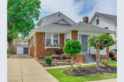 4084 W 50th Street, Loveland, OH 44144 - Photo 2