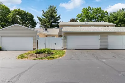 3954 Townhouse Lane, Uniontown, OH 44685 - Photo 26