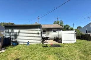 4217 Riverside Dr, Lorain, OH 44055 - Photo 12