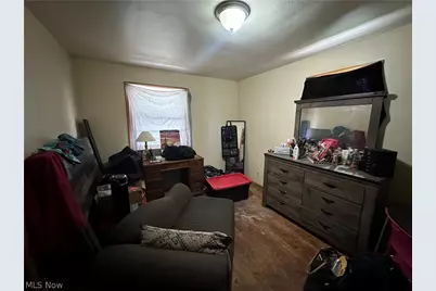 722 Miller Street, Youngstown, OH 44502 - Photo 6
