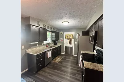 693 Hollywood Avenue, Sheffield, OH 44054 - Photo 12