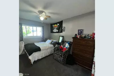 693 Hollywood Avenue, Sheffield, OH 44054 - Photo 24