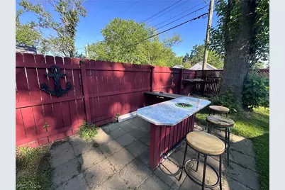 693 Hollywood Avenue, Sheffield, OH 44054 - Photo 6