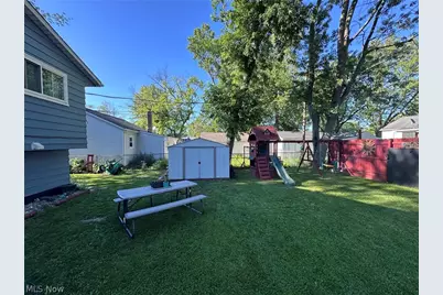 693 Hollywood Avenue, Sheffield, OH 44054 - Photo 4