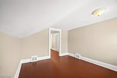 153 Henry Street, Bedford, OH 44146 - Photo 16