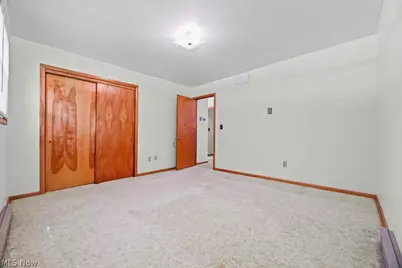 8000 Parks Avenue NE, Alliance, OH 44601 - Photo 18