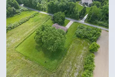 8000 Parks Avenue NE, Alliance, OH 44601 - Photo 32