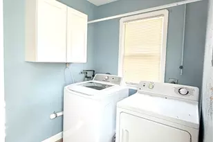 32125 Densmore Rd, Willowick, OH 44095 - Photo 10
