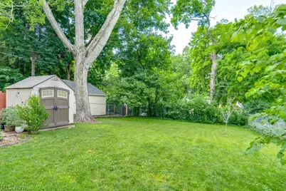 581 Palisades Drive, Akron, OH 44303 - Photo 32