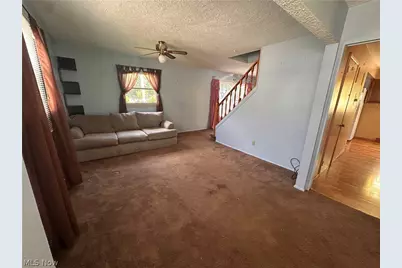 146 Berkley Street, Akron, OH 44305 - Photo 6