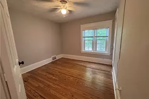 109 Moffet Ave, Chardon, OH 44024 - Photo 8