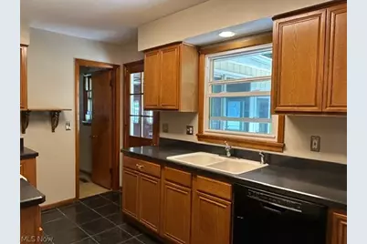 433 Fairgrounds Road, Painesville Twp, OH 44077 - Photo 16