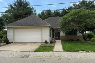 238 Edgemore St NE, Sugarcreek, OH 44681 - Photo 1