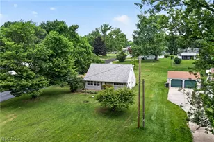 4174 Burkey Rd, Austintown, OH 44515 - Photo 28