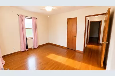 427 Logan Avenue, Mingo Junction, OH 43938 - Photo 14
