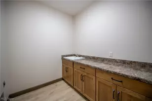453 Shane Ave, Waynesburg, OH 44688 - Photo 34