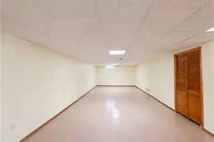 6016 W Breezeway Dr, North Ridgeville, OH 44039 - Photo 16