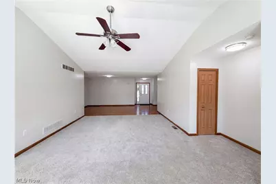 6016 W Breezeway Drive, North Ridgeville, OH 44039 - Photo 8
