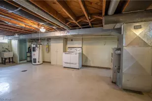 3063 Diamond St NE, Canton, OH 44721 - Photo 30