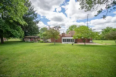 3063 Diamond Street NE, Canton, OH 44721 - Photo 46