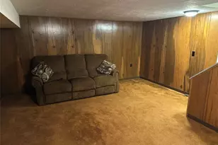 37340 Euclid Ave, Willoughby, OH 44094 - Photo 18