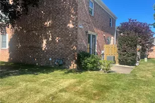37340 Euclid Ave, Willoughby, OH 44094 - Photo 4